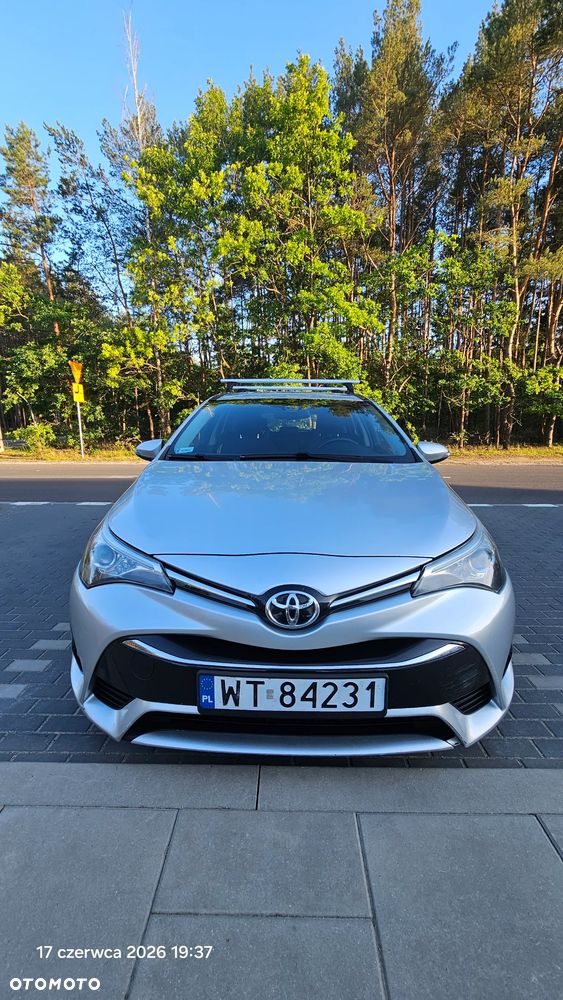 Toyota Avensis Touring Sports 1.6 D-4D - 2
