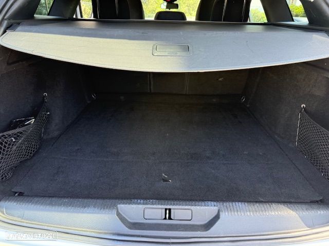 Peugeot 308 SW BlueHDi 130 EAT8 Business - 17
