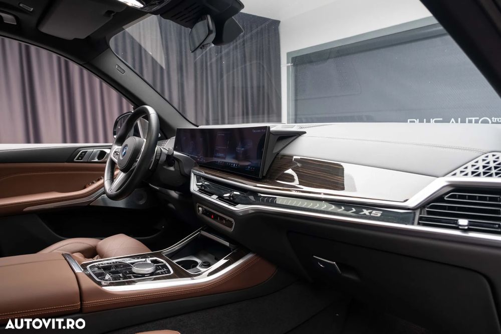 BMW X5 xDrive50e - 25