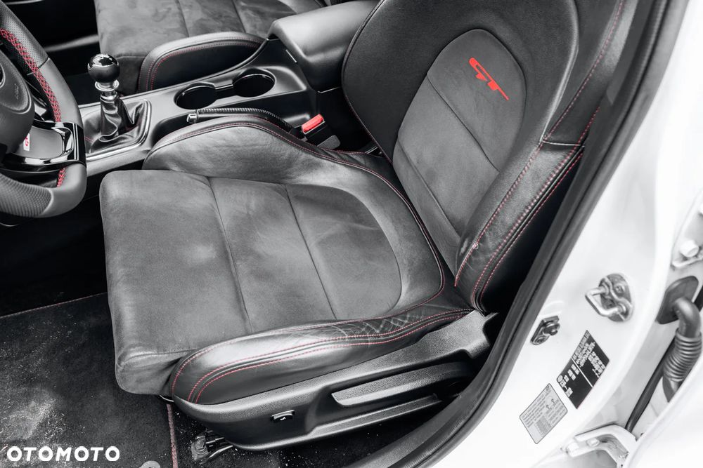 Kia Ceed 1.6 T-GDI GT-Track - 21