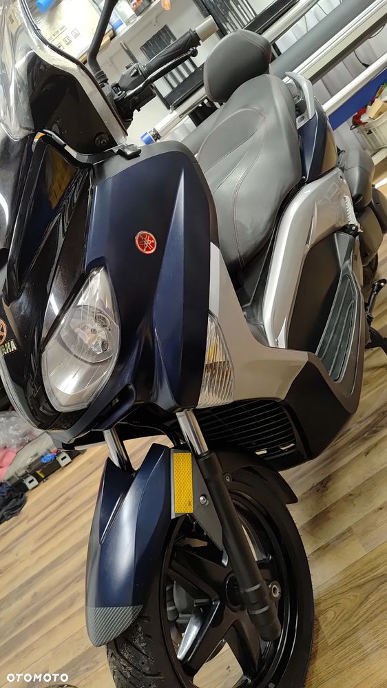 Yamaha X-max - 6