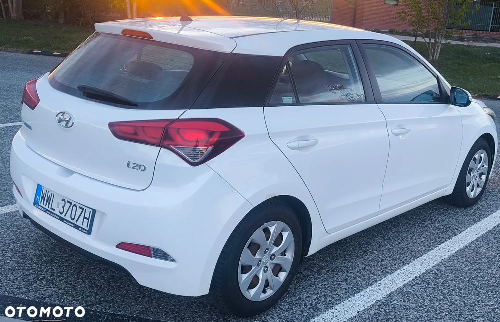 Hyundai i20 1.1 CRDi Classic + - 3