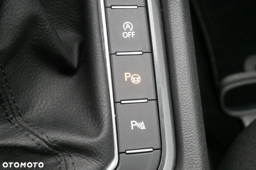 Volkswagen Tiguan 1.5 TSI EVO Life DSG - 22