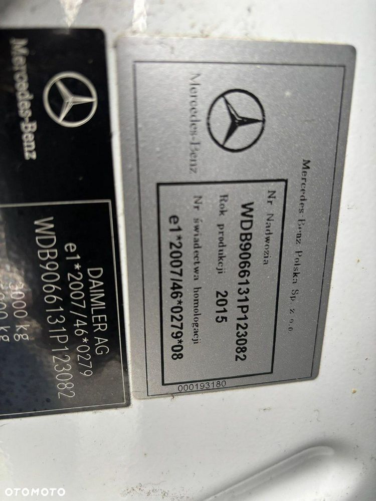 Mercedes-Benz Sprinter - 18