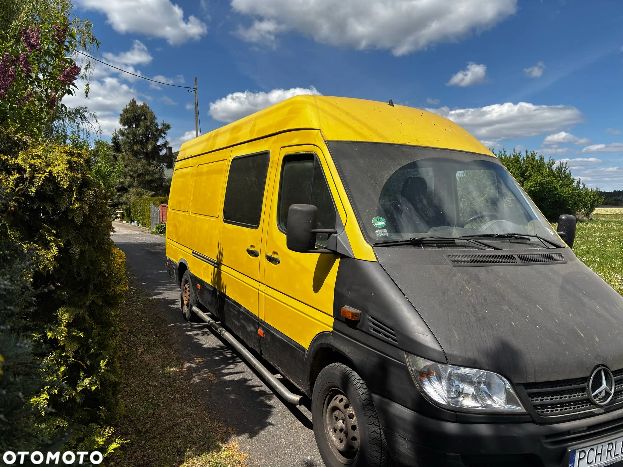 Mercedes-Benz Sprinter - 2