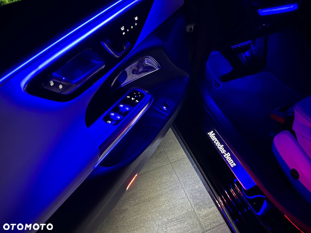 Mercedes-Benz Klasa E 220 d 4-Matic Exclusive - 27