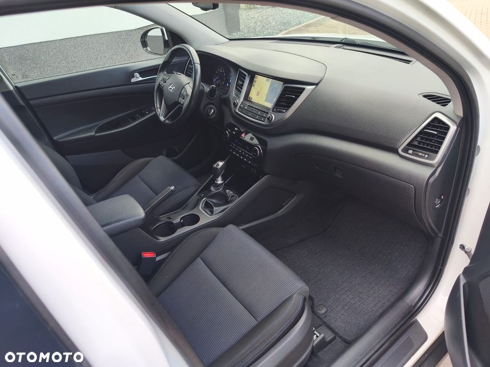 Hyundai Tucson blue 1.6 GDi 2WD Trend - 16