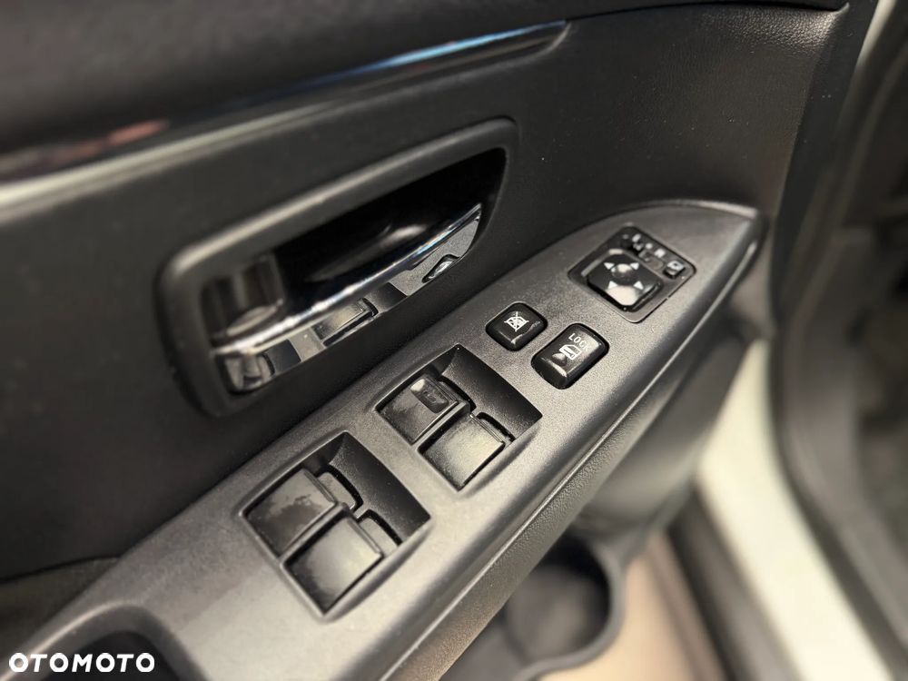 Mitsubishi ASX 1.6 Blue Sky Edition - 15