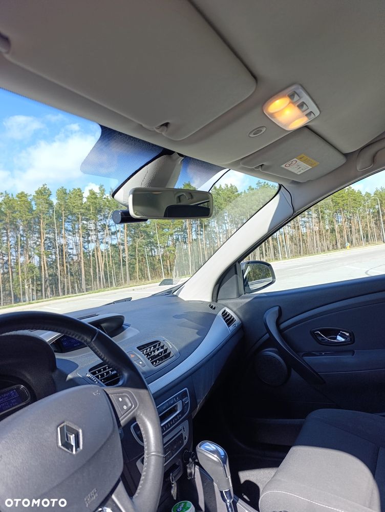 Renault Megane 1.5 dCi Limited EDC - 9