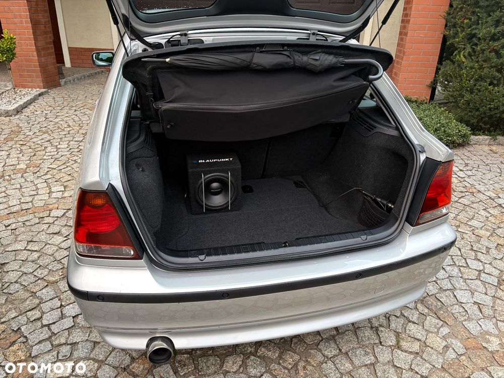 BMW Seria 3 - 22