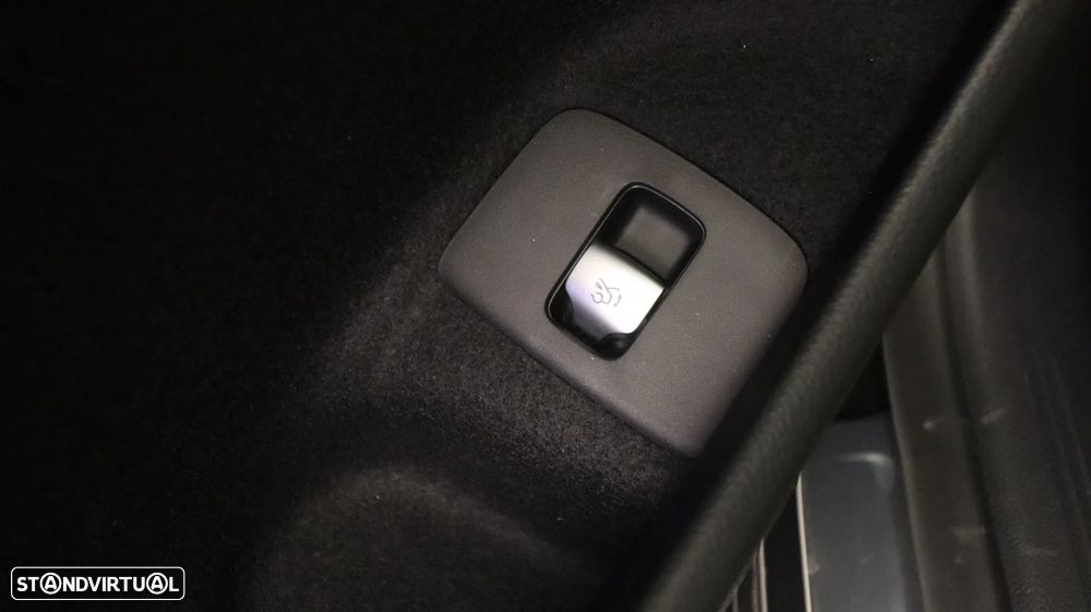 Mercedes-Benz E 300 de - 30