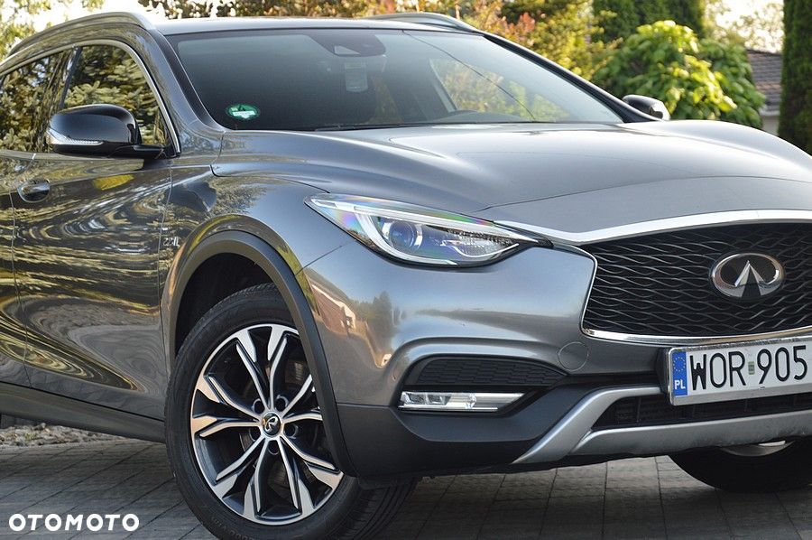 Infiniti QX30 2.2d DCT AWD Luxe - 17