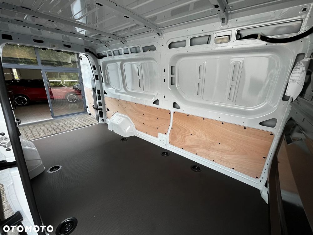 Renault NOWY MASTER Furgon EXTRA 3,5T L3H2 - 5