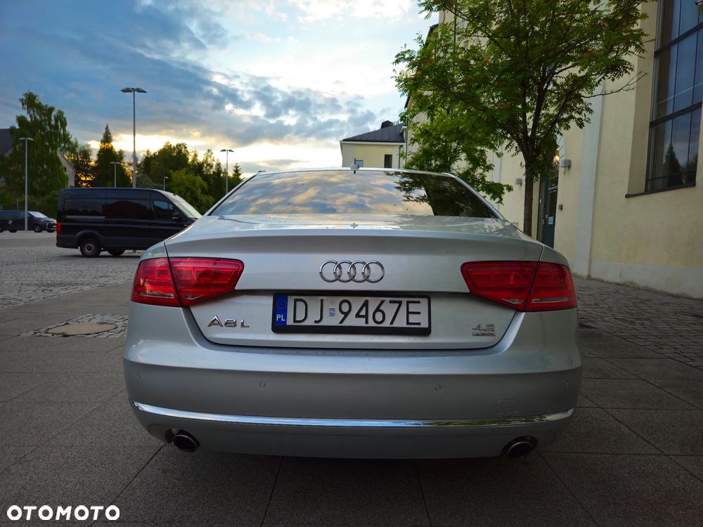 Audi A8 4.2 FSI L Quattro - 8