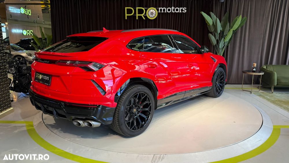 Lamborghini URUS - 5