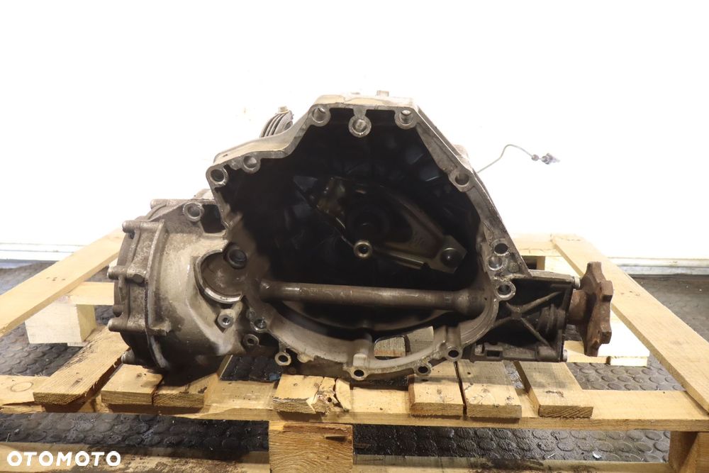 SKRZYNIA BIEGÓW 6 BIEGOWA AUDI A4 B8 LIFT 1.8 MVP - 1