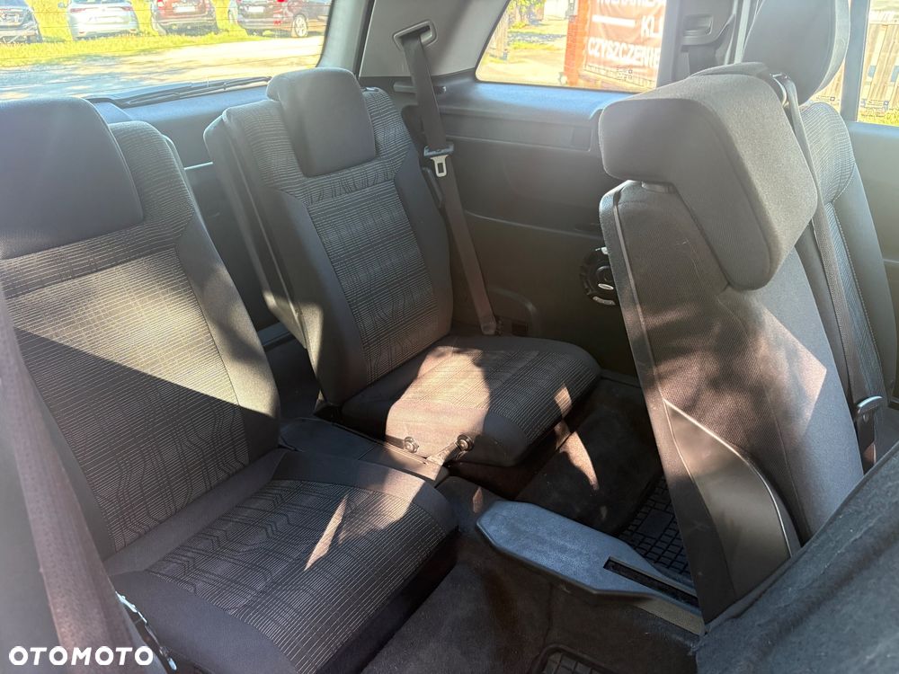 Opel Zafira 1.8 Cosmo - 11
