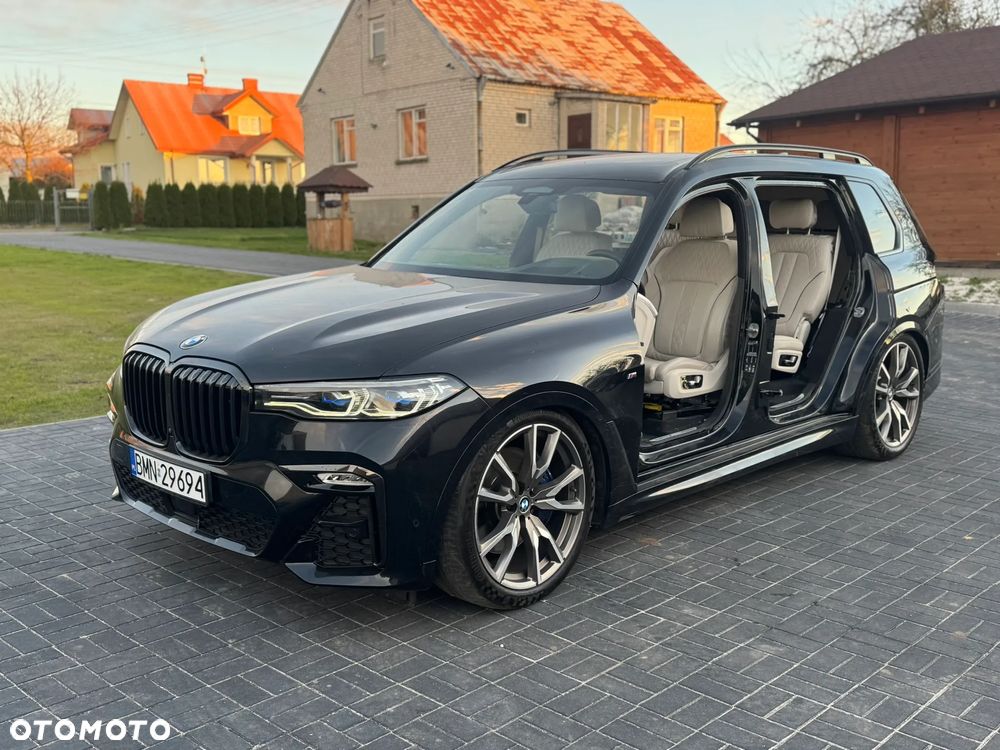 BMW X7 - 1