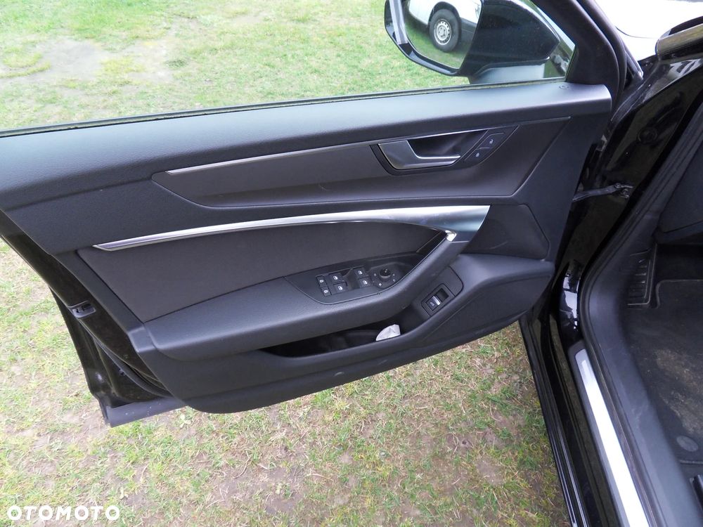 Audi A6 Avant 35 TDI S tronic design - 14