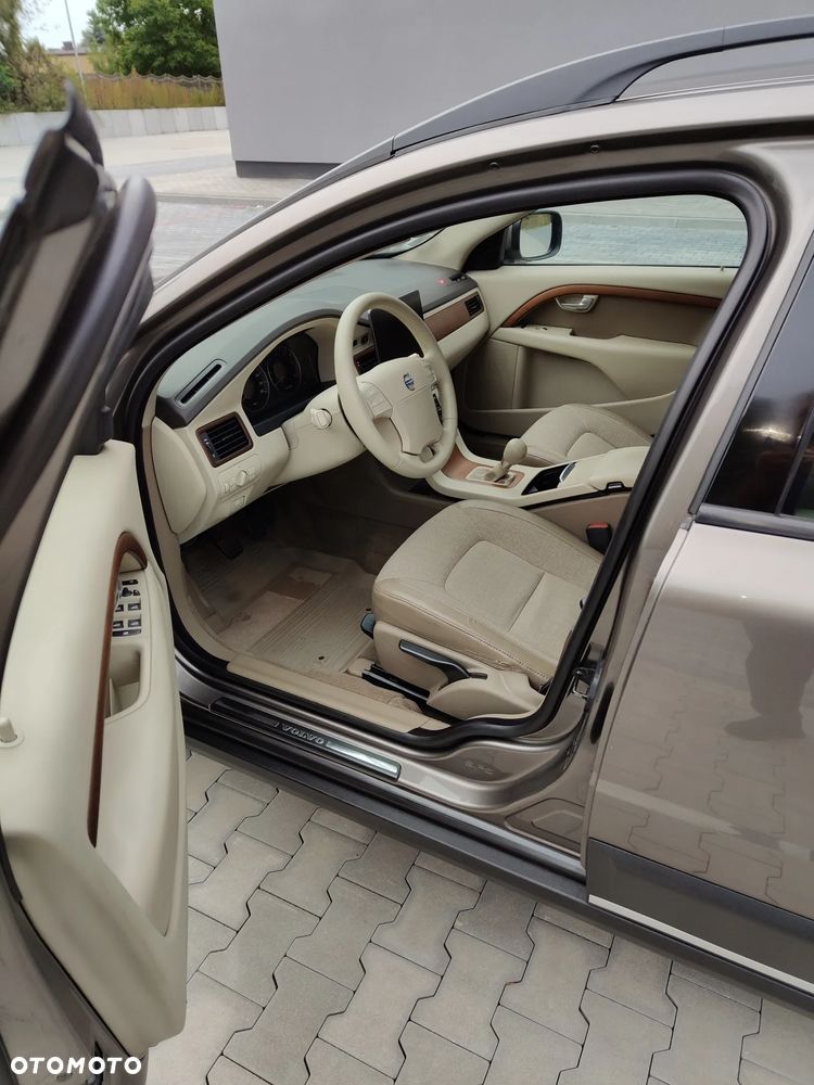 Volvo XC 70 - 7