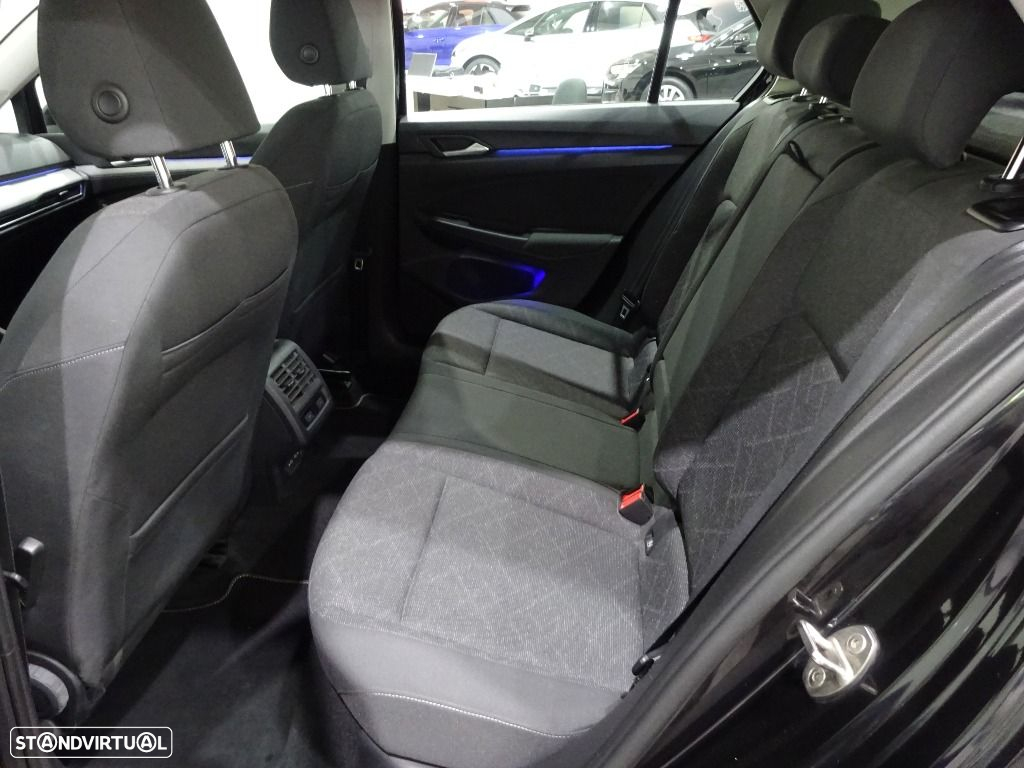 VW Golf 2.0 TDI Life - 31