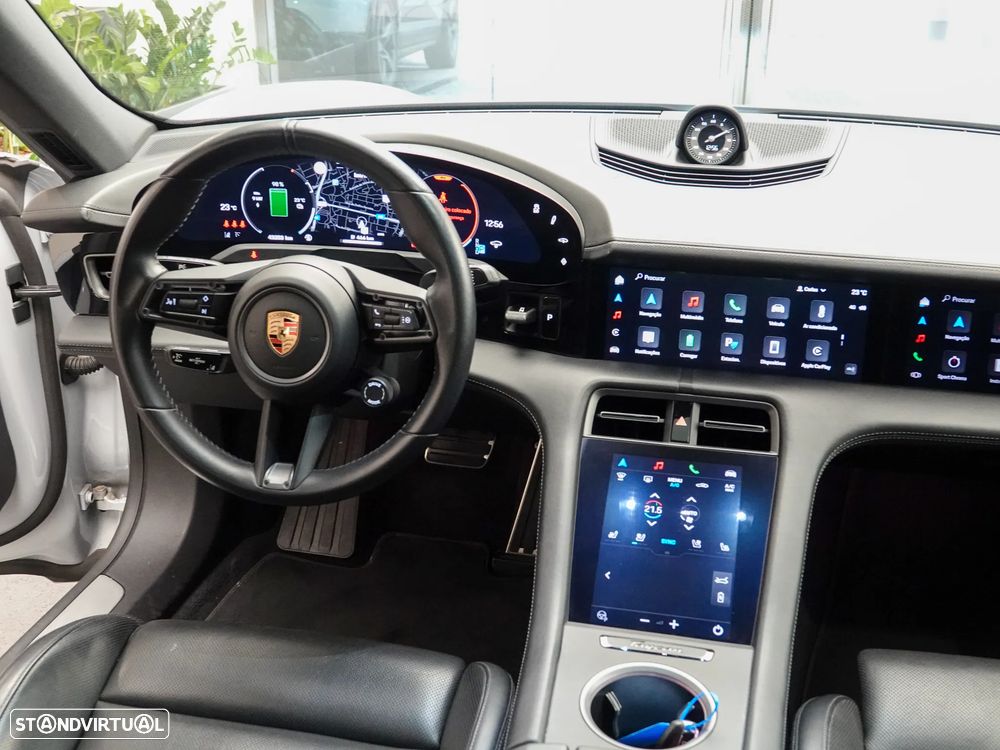 Porsche Taycan 4 - 27