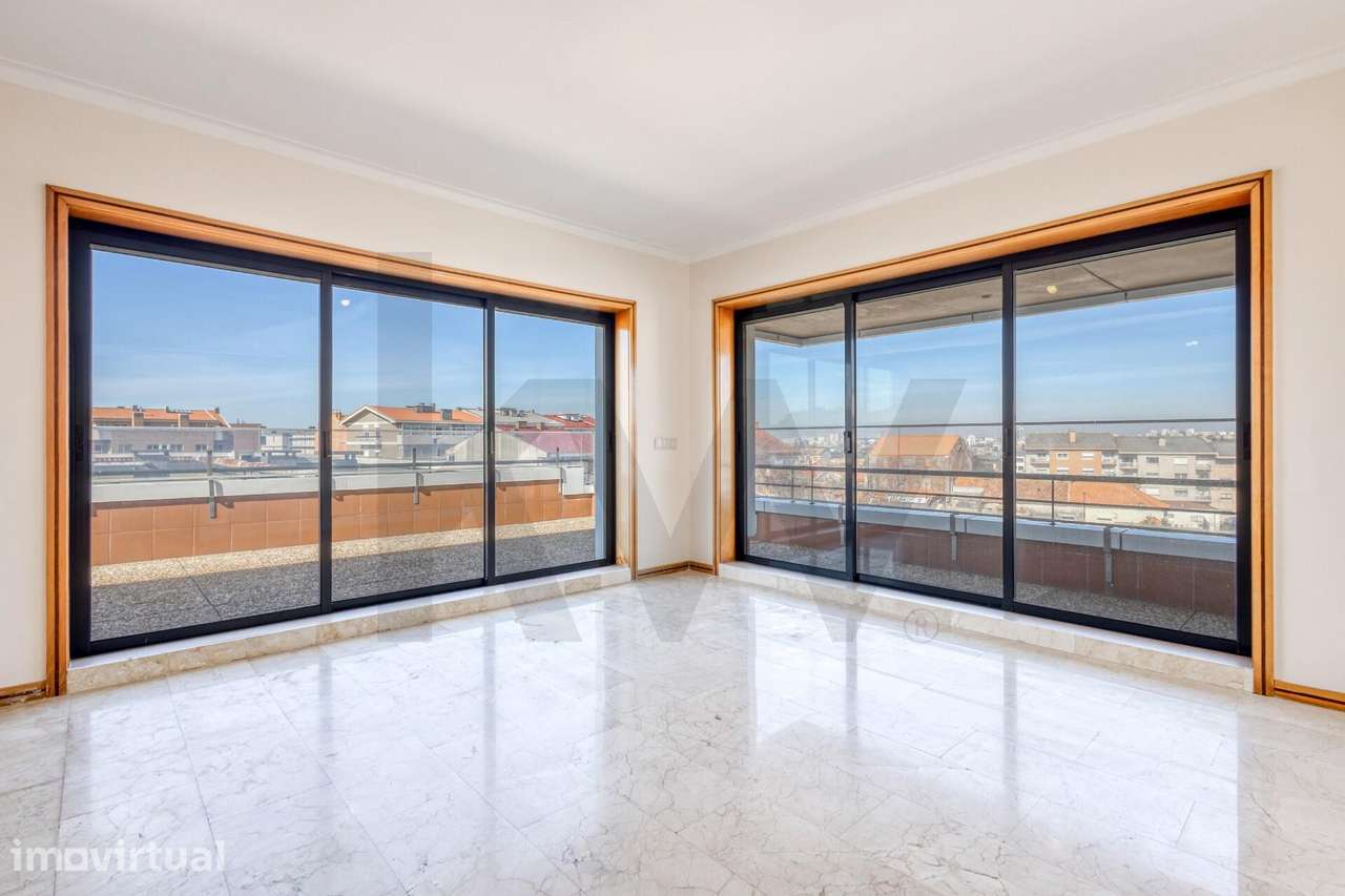 Apartamento T3+1 com Terraço (T4) - V. N. de Gaia  - Metro - Grande imagem: 5/60