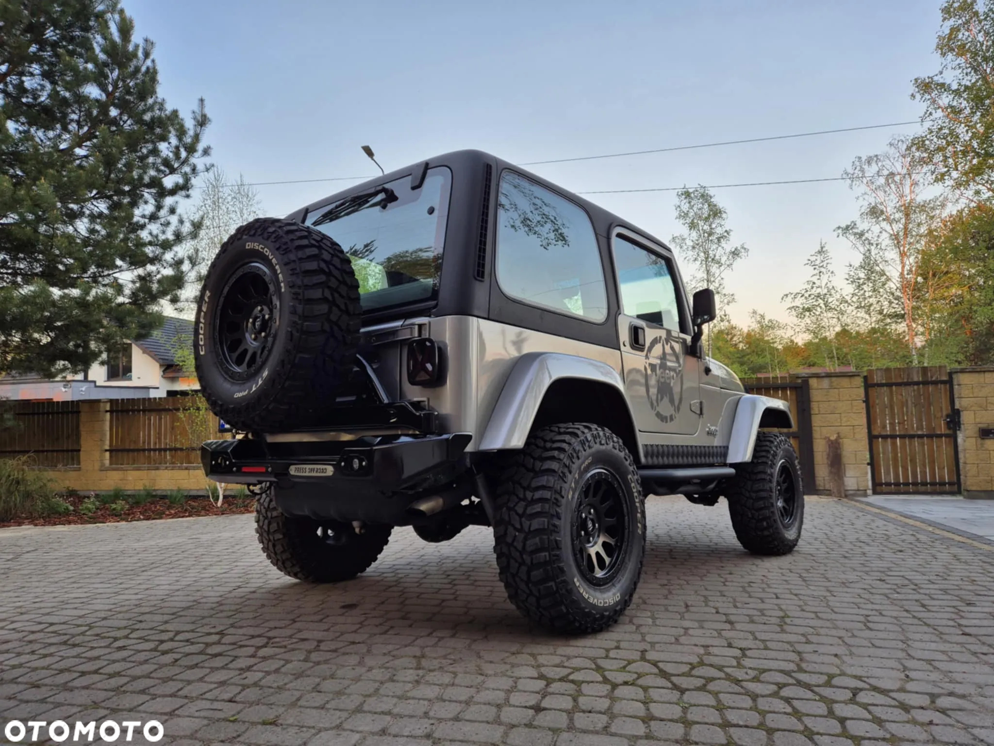 Jeep Wrangler 4.0 Sahara - 17