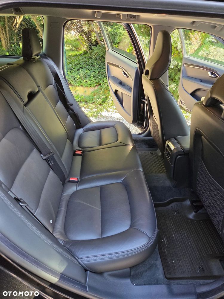 Volvo XC 70 T5 AWD Summum - 17