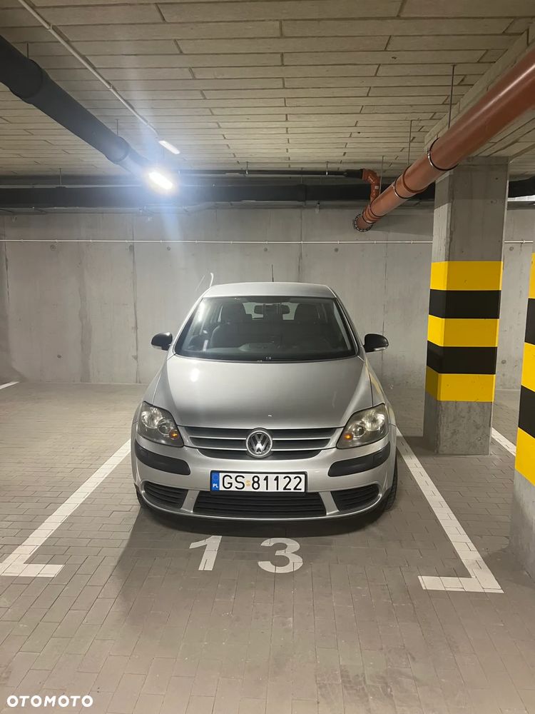 Volkswagen Golf Plus - 1