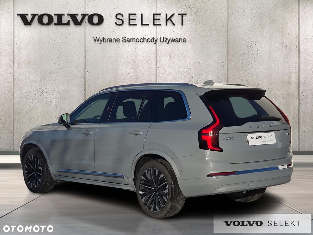 Volvo XC 90 - 3