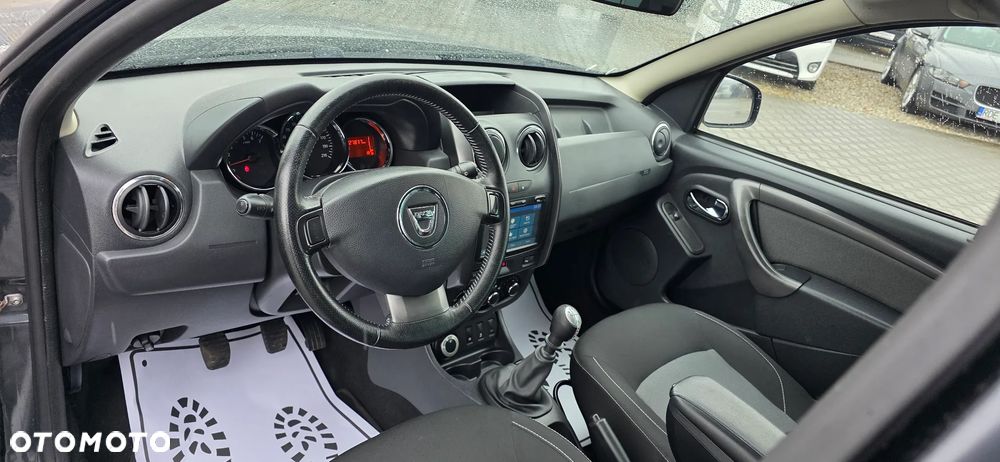 Dacia Duster dCi 110 FAP 4x4 Celebration - 13