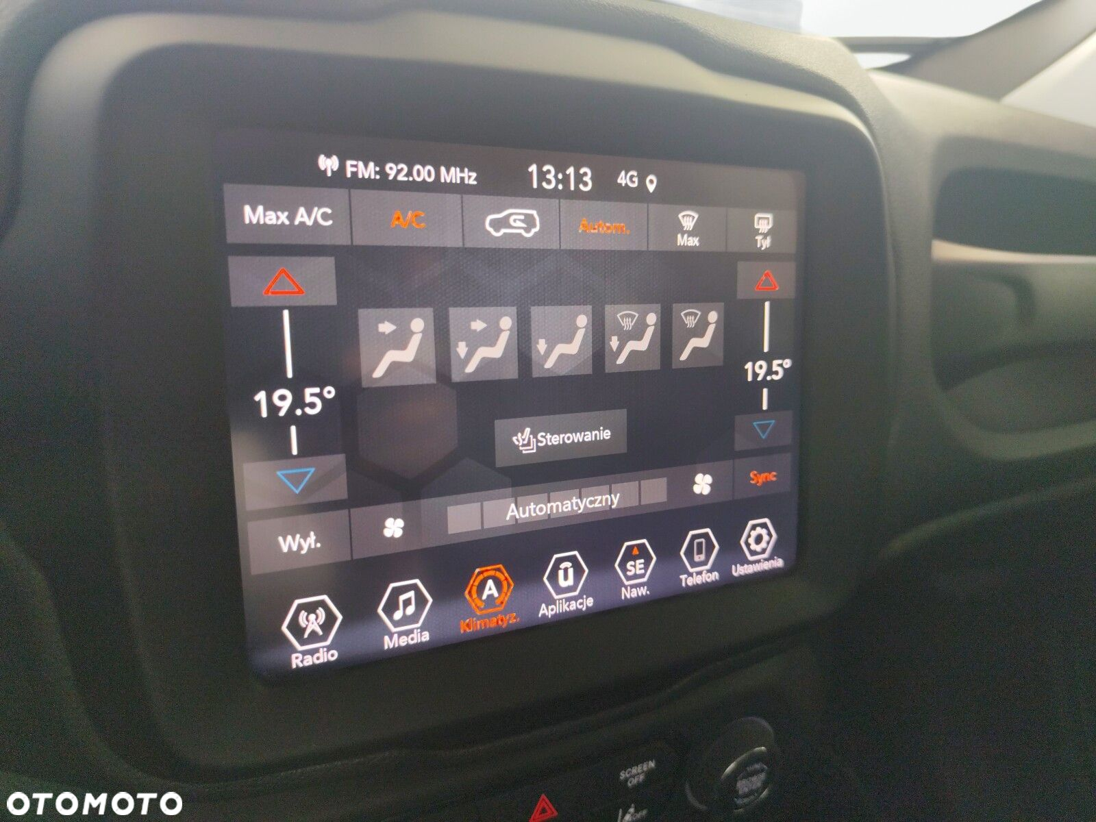 Jeep Renegade 1.5 T4 mHEV Upland FWD S&S DCT - 28