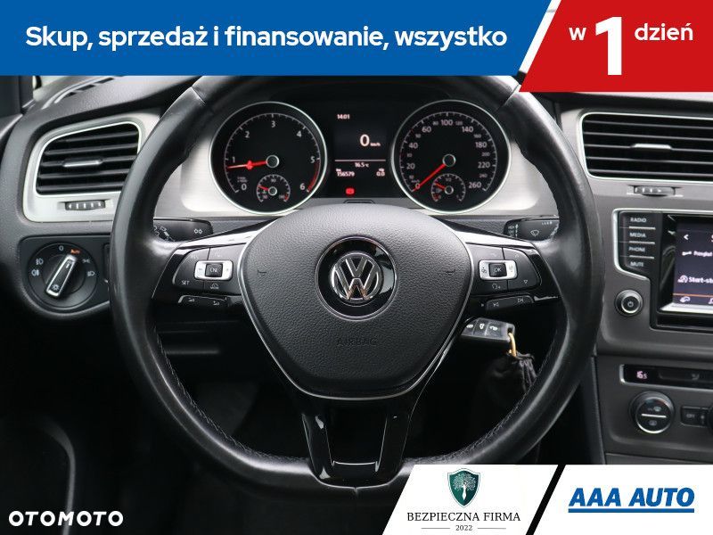 Volkswagen Golf - 18