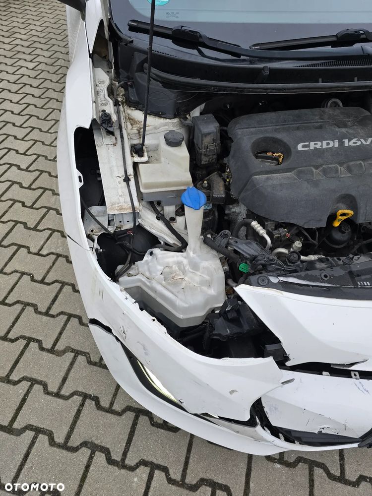 Hyundai i30 i30cw 1.6 CRDi Trend - 27