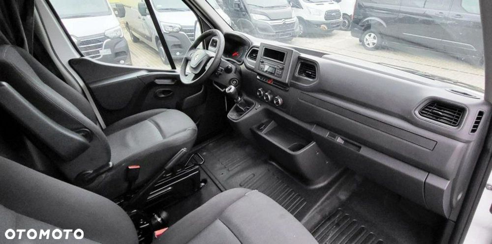 Renault Master - 12