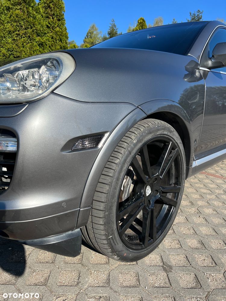 Porsche Cayenne Tiptronic S - 9
