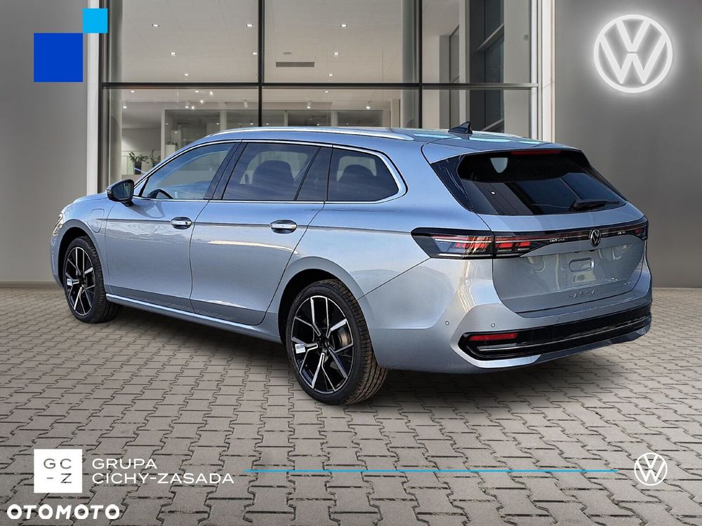 Volkswagen Passat Variant - 3