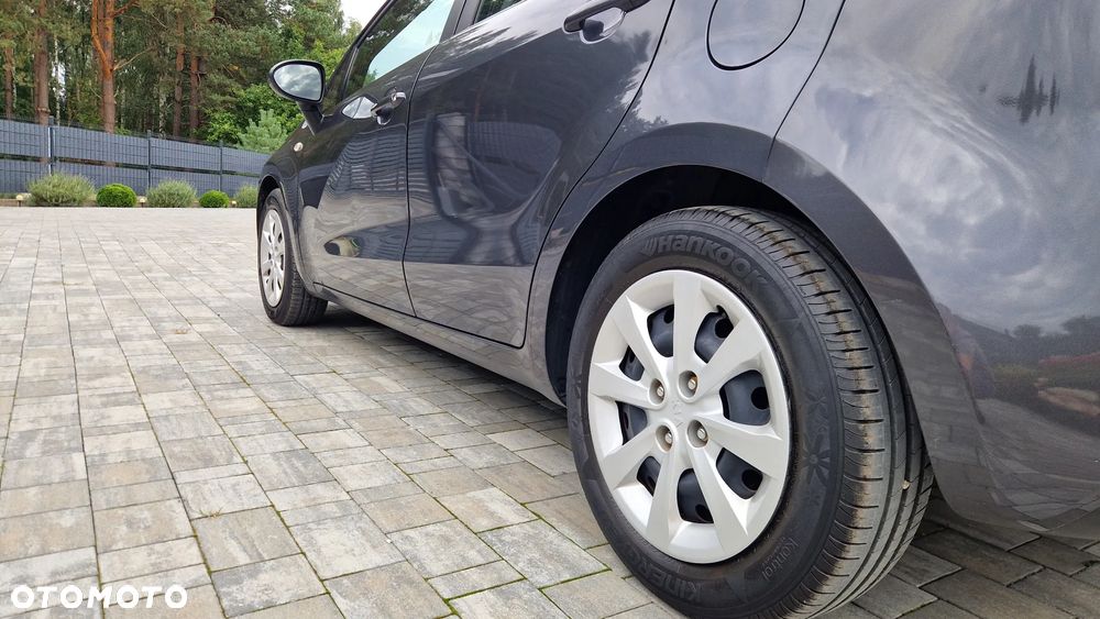 Kia Rio - 13
