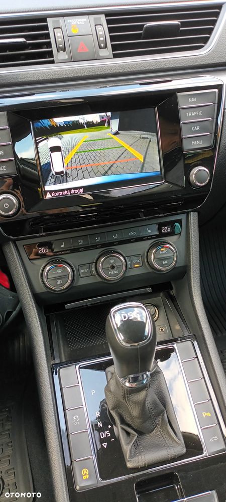 Skoda Superb 2.0 TDI Style DSG - 8