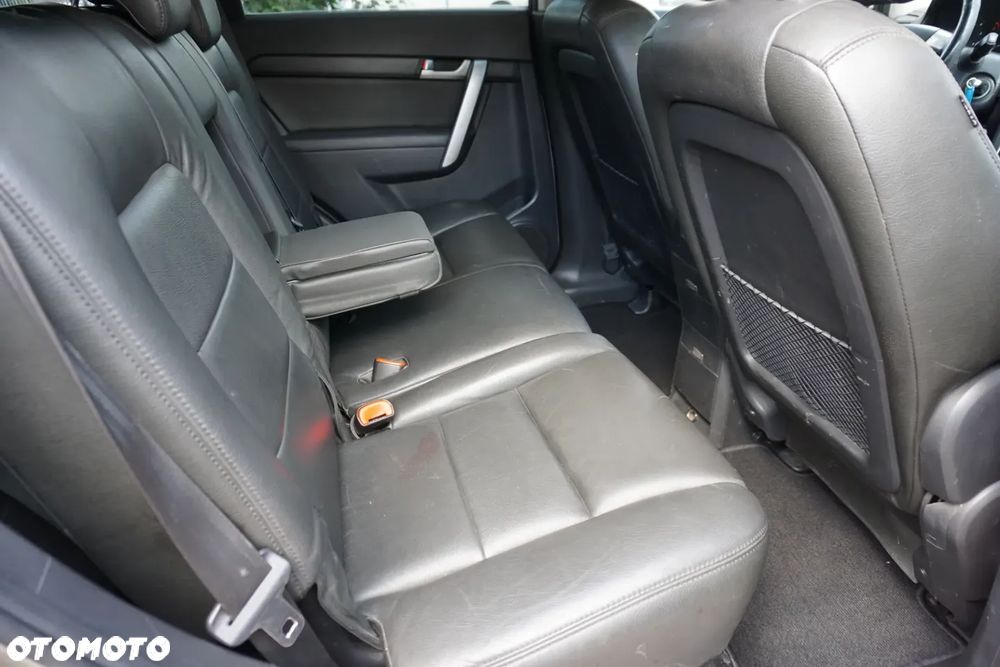 Chevrolet Captiva 2.0 d LS 5os 2WD - 14