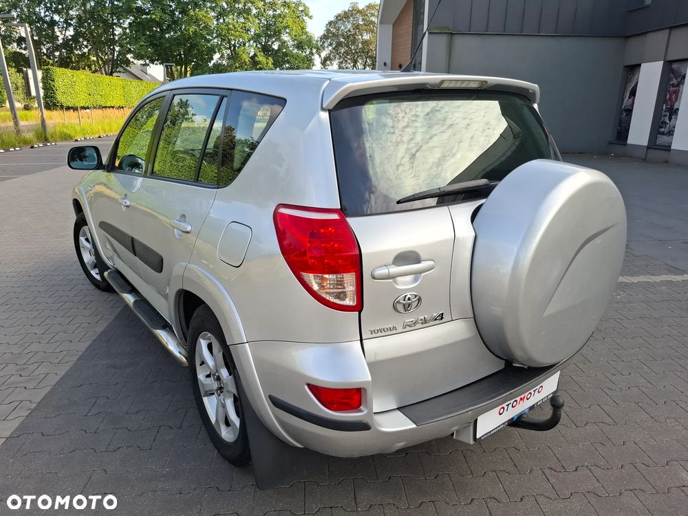 Toyota RAV4 2.2 D-4D Sol 180 - 9