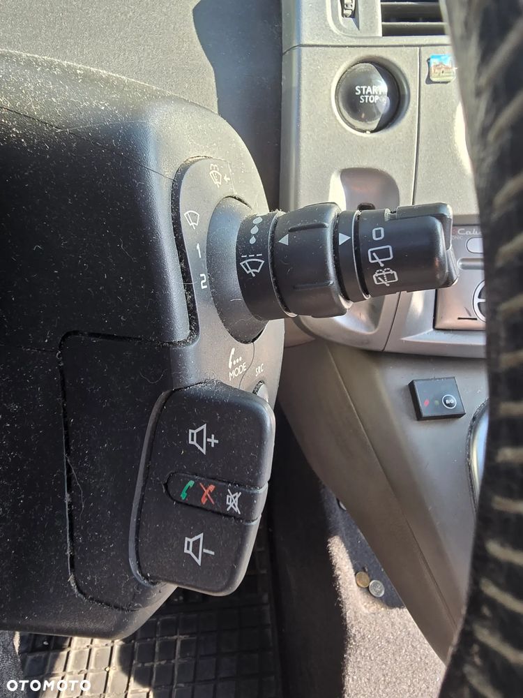 Renault Scenic 1.6 16V Authentique - 8