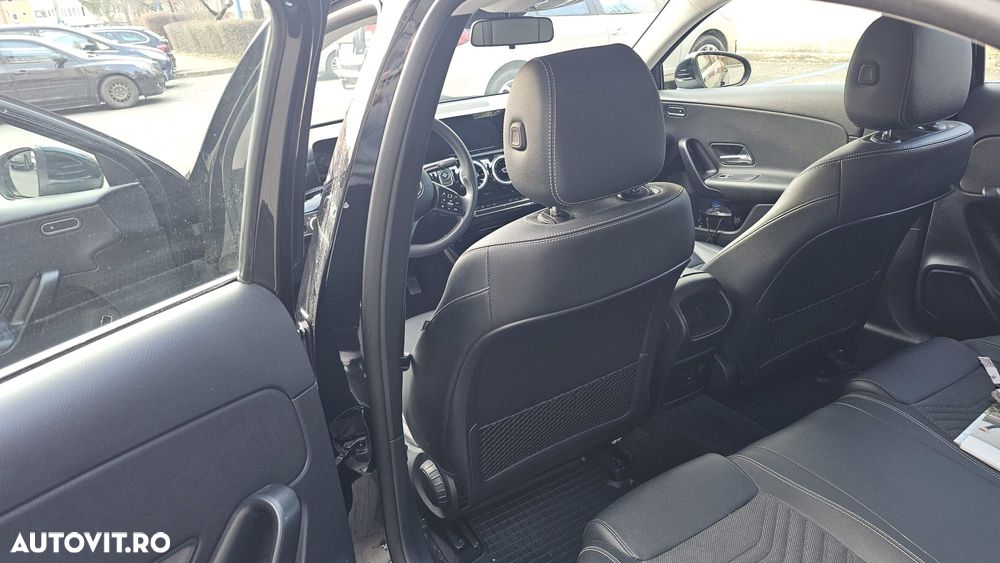 Mercedes-Benz A 250 - 20