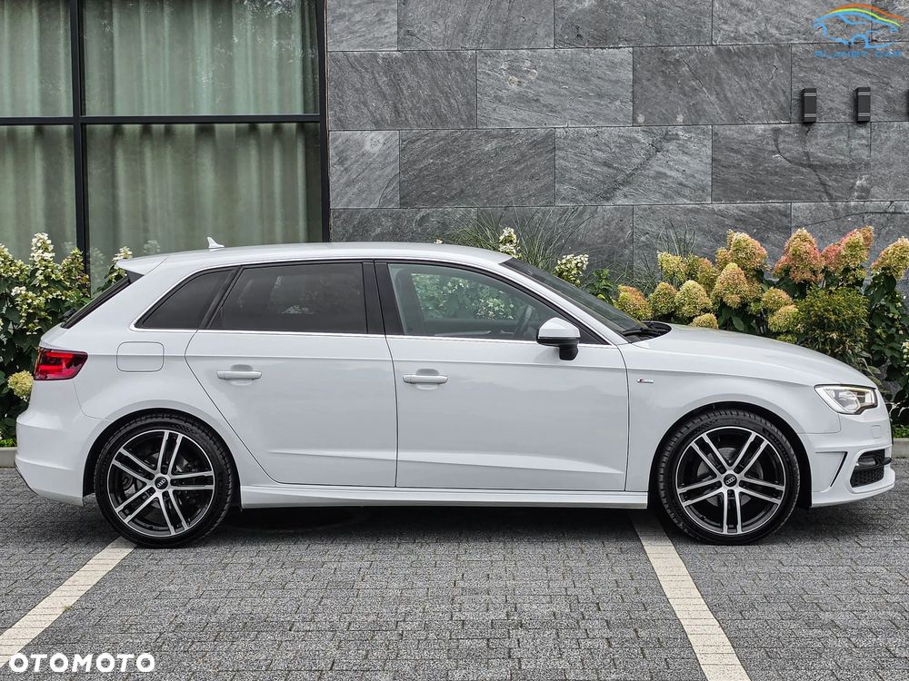 Audi A3 Sportback 2.0 TDI quattro S line Sportpaket - 13