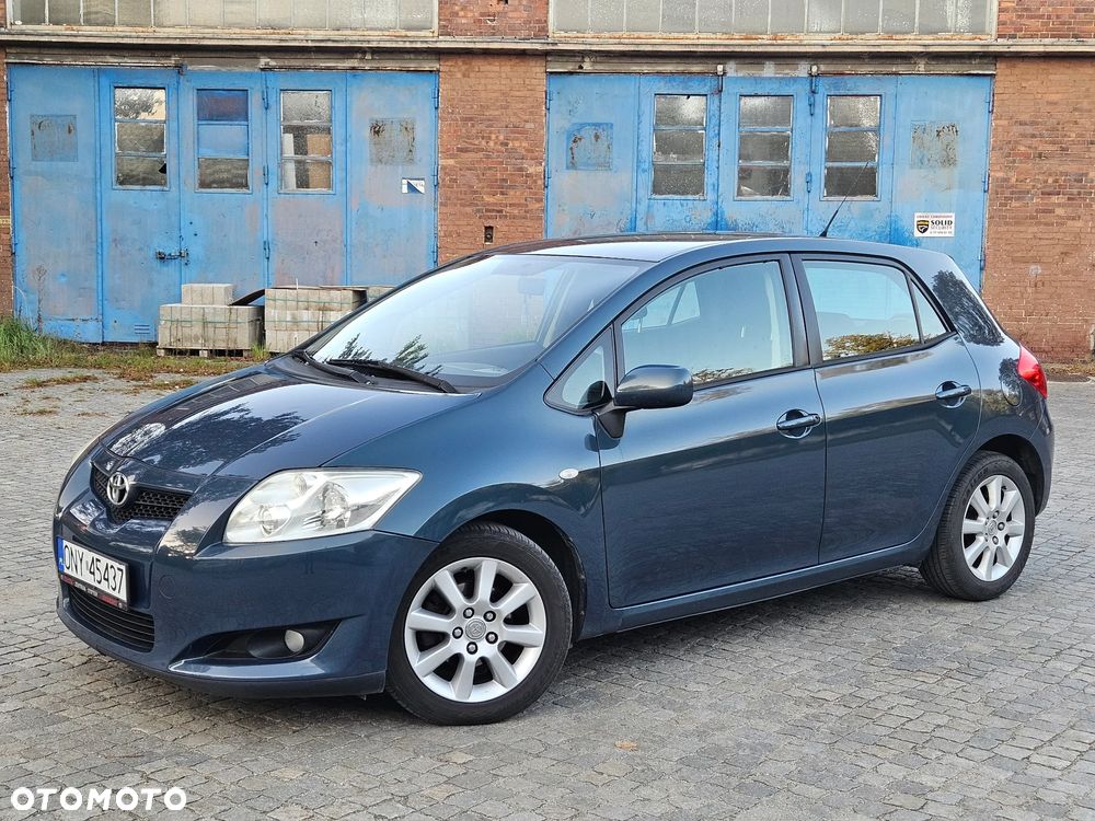 Toyota Auris 1.4 D-4D Life+ - 17