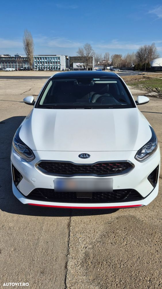 Kia Ceed 1.4 T-GDI OPF Platinum Edition - 2