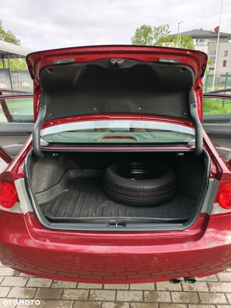 Honda Civic 1.8 Comfort - 10