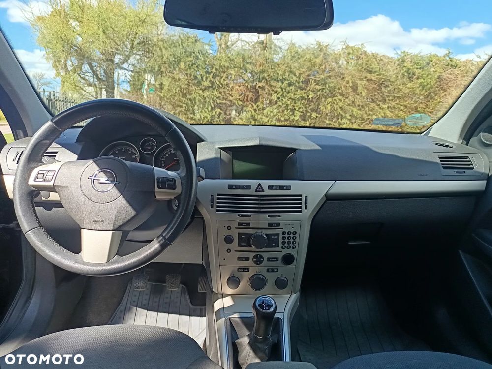 Opel Astra 1.8 Cosmo - 11