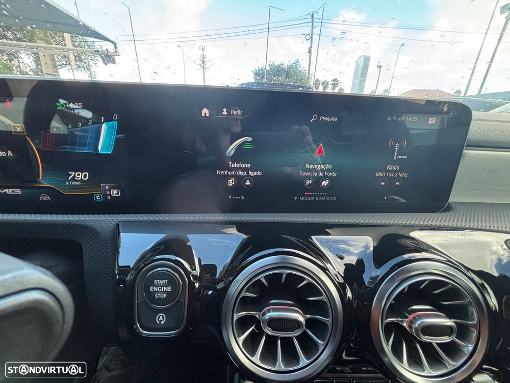 Mercedes-Benz CLA 35 AMG Shooting Brake 4Matic - 31